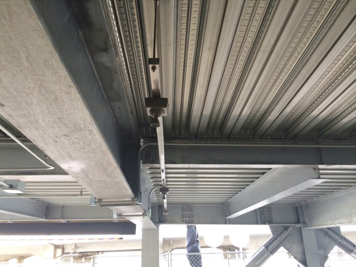 Case 1 Intelligent building-Also for airflow management, truck berths, and drive-through | Vehicle detection sensor HM-UX2/UW2